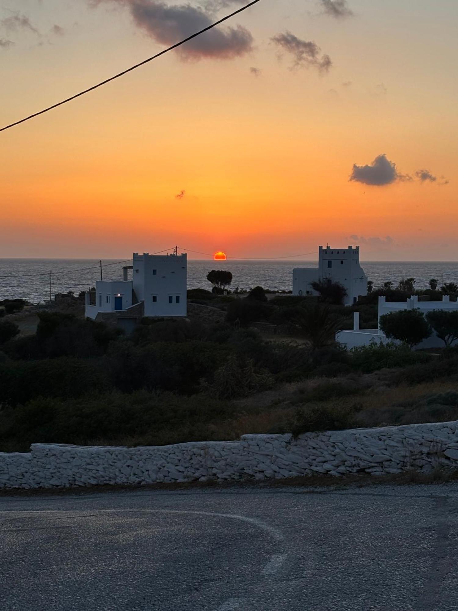 Iosub Houses & Studios - Amazing View Studio In Koumbara Tzamaria Exterior foto